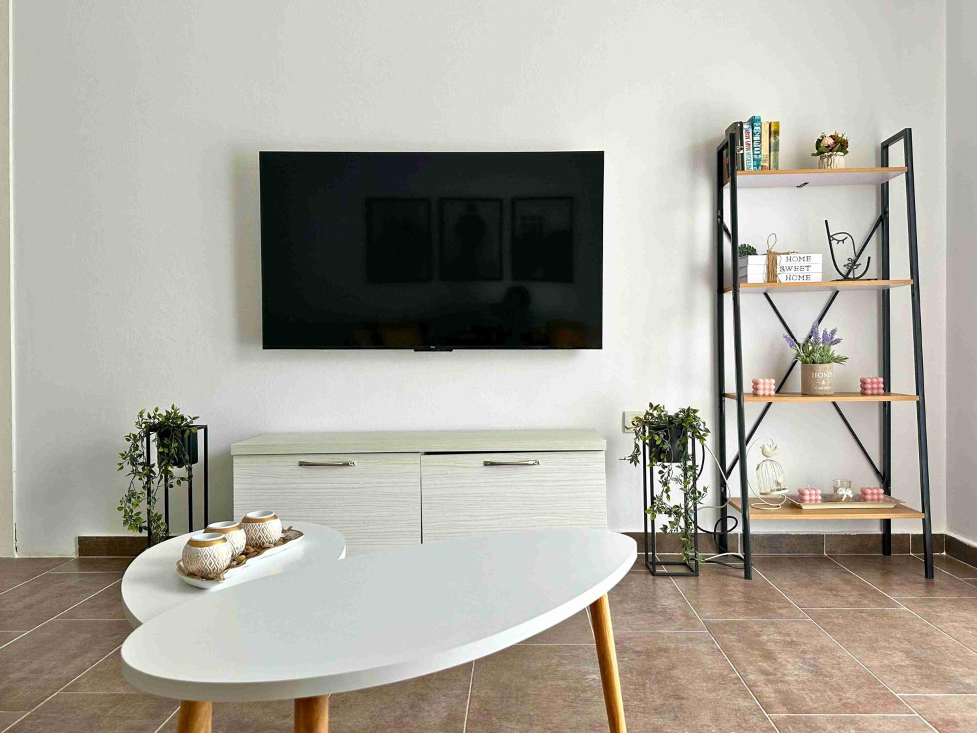 Tropicana Apartments Dhërmi Εξωτερικό φωτογραφία